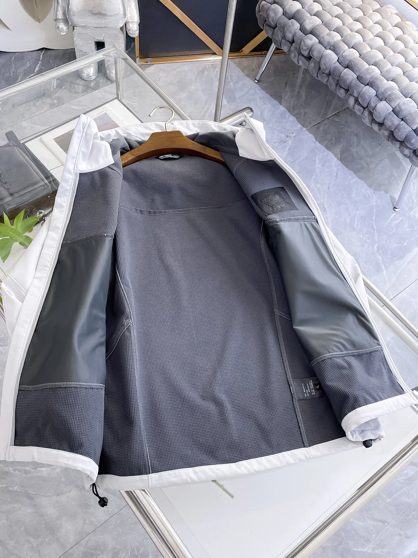 Same Style， ， 2026 New Arrival ，Original Premium Breathable ， ， ， Quality。 ， Sizes：M～3XL